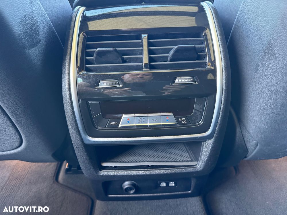 BMW X5 xDrive50e - 17