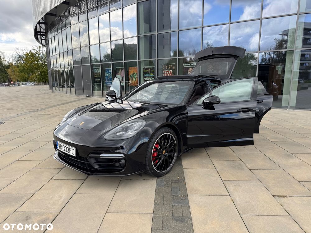 Porsche Panamera Turbo - 9