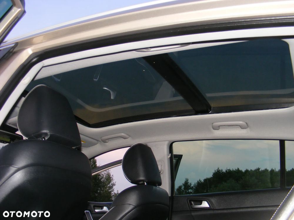 Kia Sportage 2,0 CRDI AWD Platinum - 22
