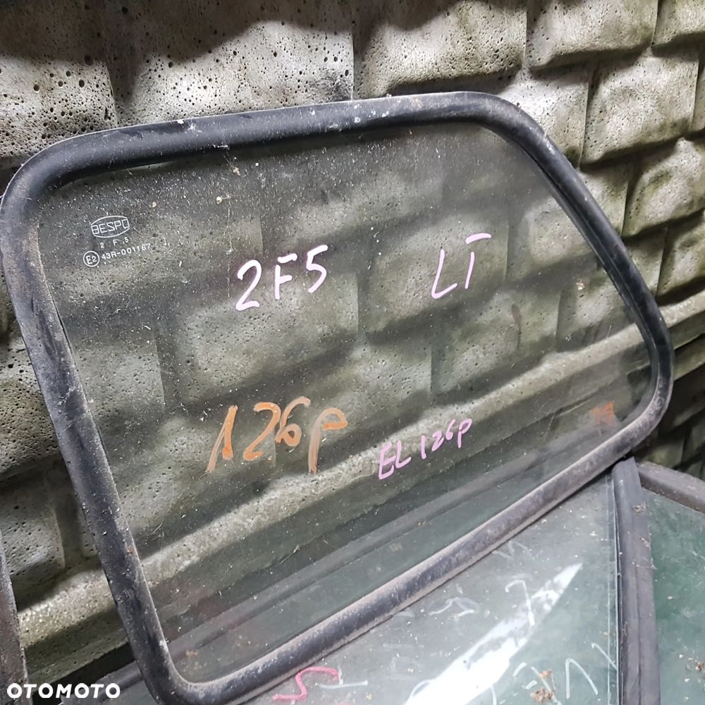 szyba karoseryjna uszczelka szyby fiat 126p maluch 126 p Posiadam prawie wszystkie części do tego modelu - 13