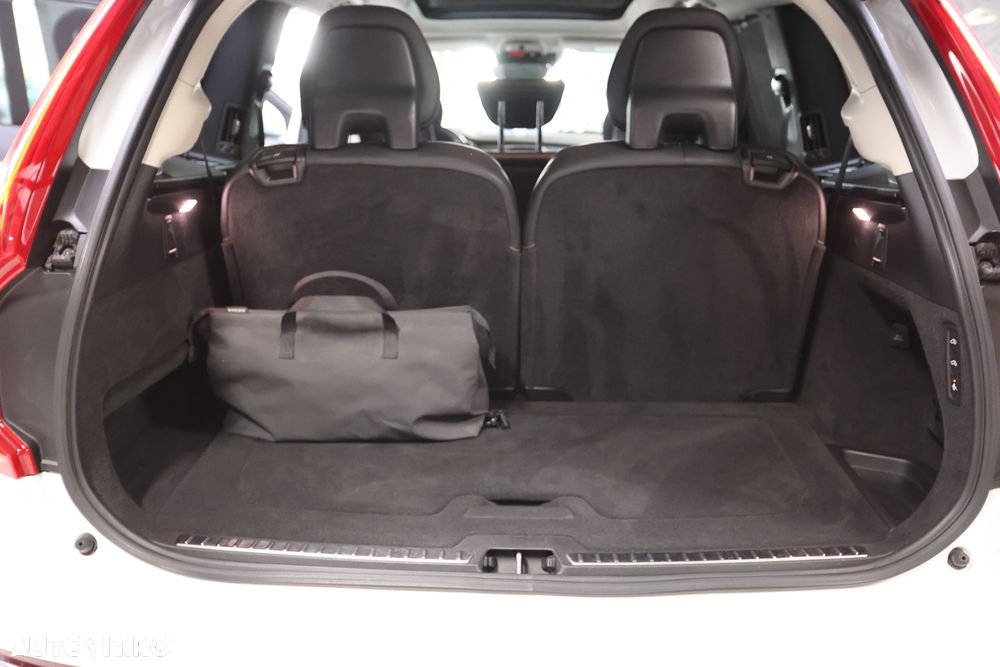 Volvo XC 90 T8 AWD Twin Engine Geartronic Inscription - 30