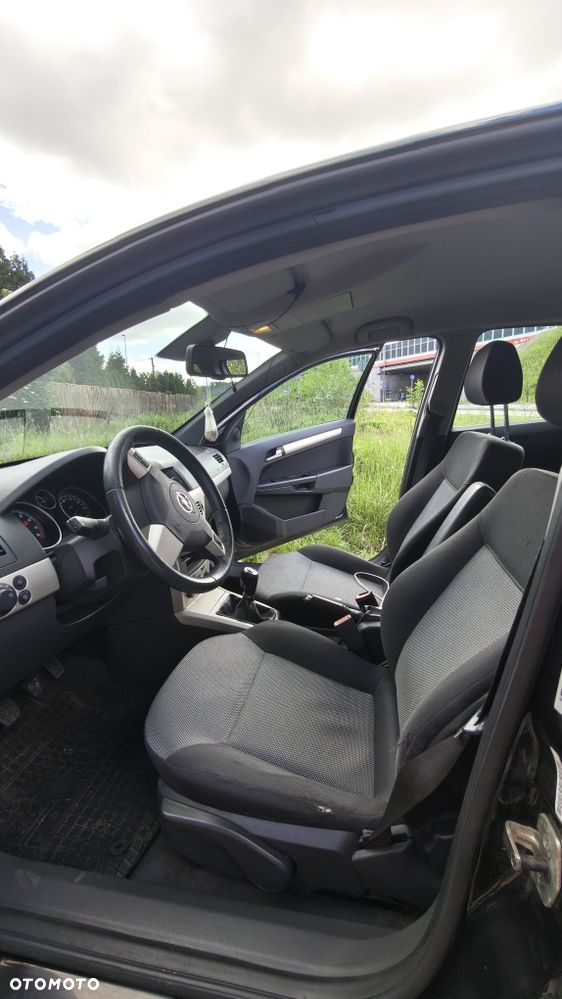 Opel Astra - 4