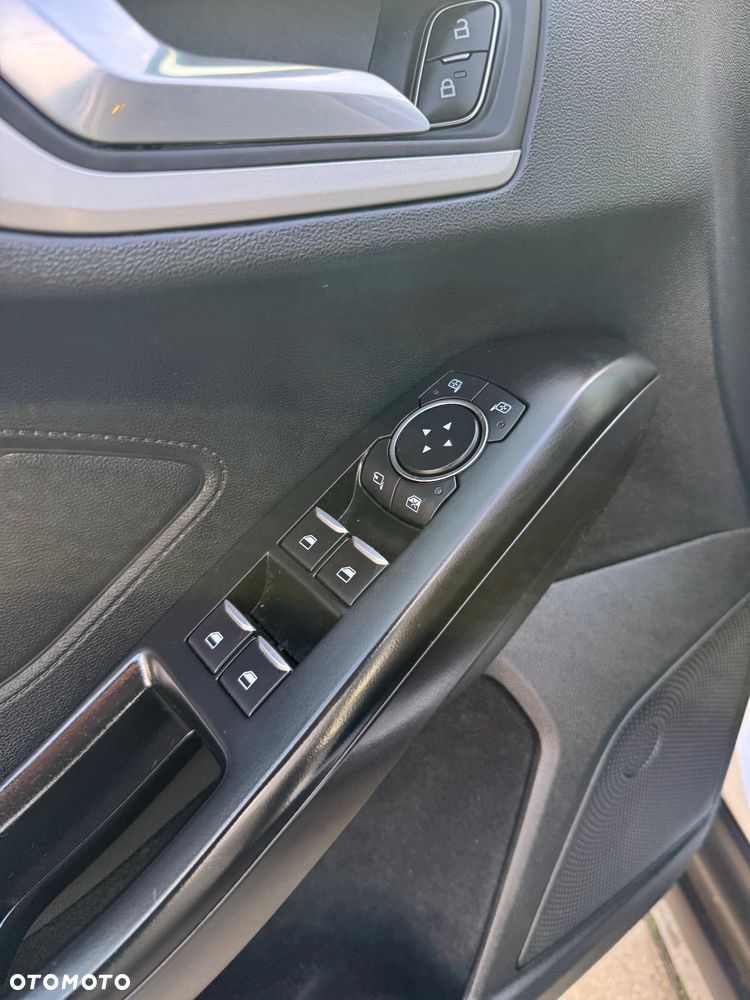 Ford Focus 1.5 TDCi DPF Start-Stopp-System COOL&CONNECT - 17