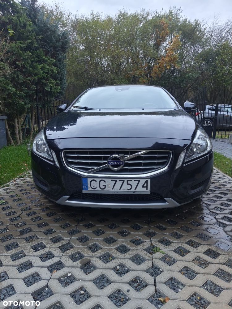 Volvo S60 - 4