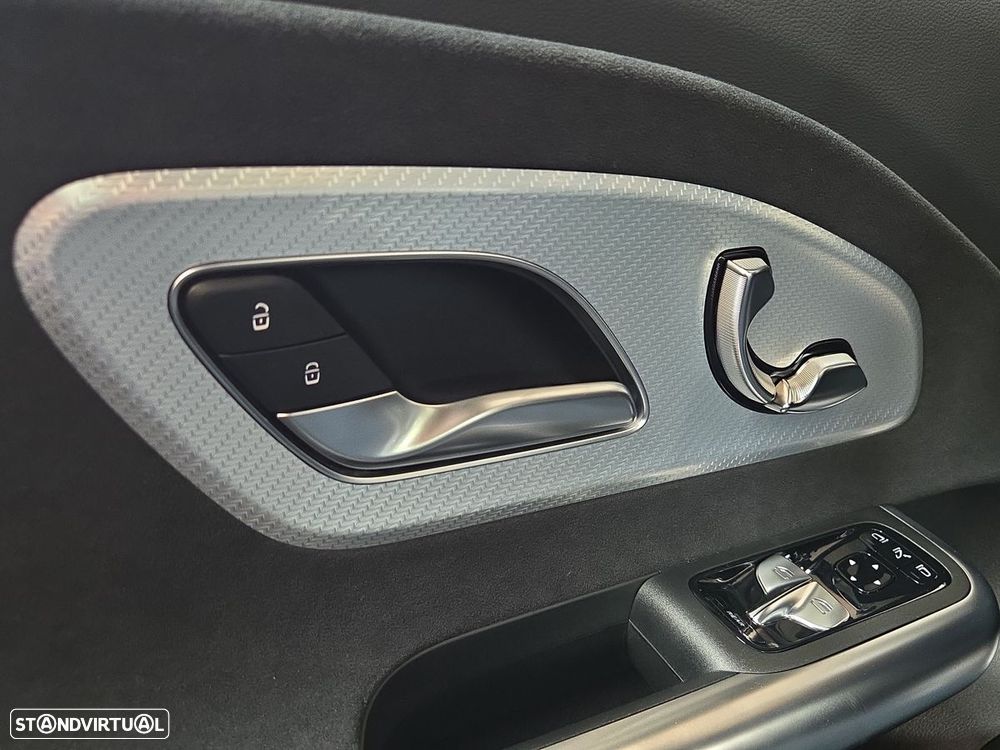 Mercedes-Benz CLA 250+ EQ - 15