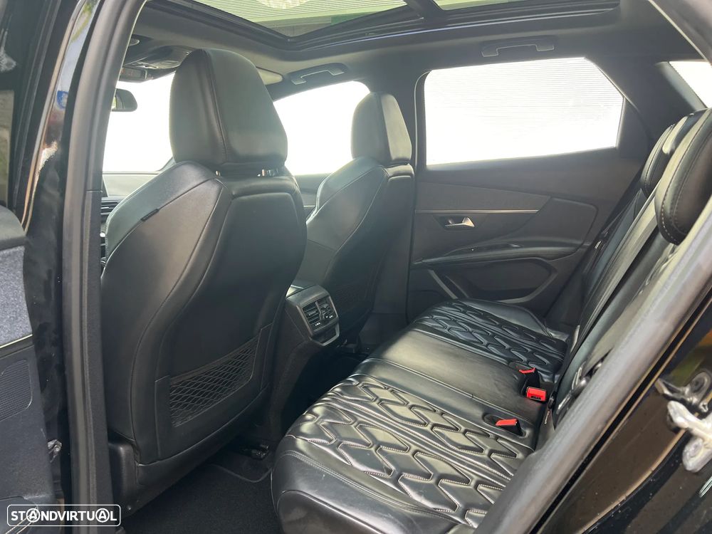 Peugeot 3008 1.2 PureTech GT Line EAT8 - 31