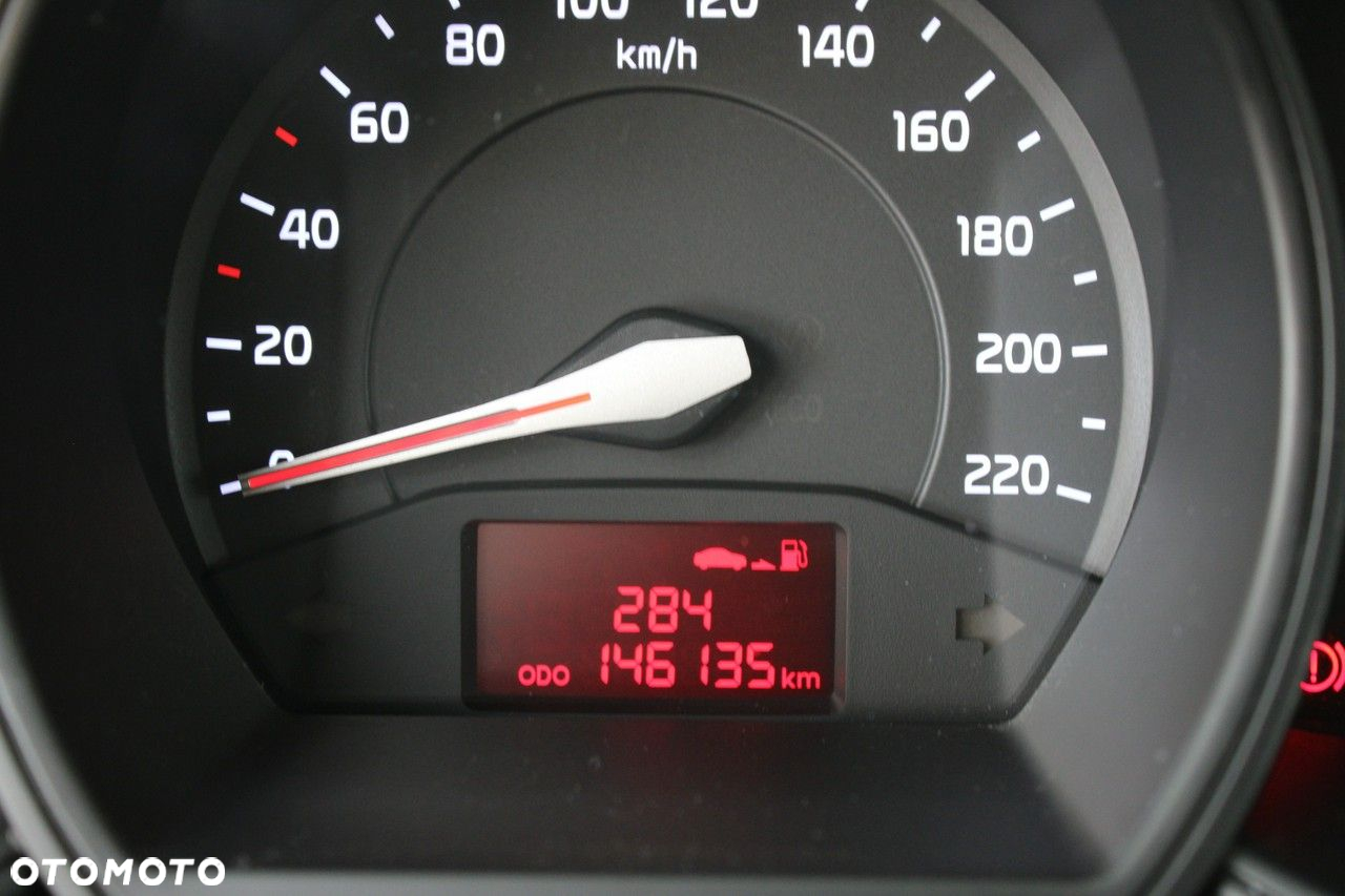 Kia Rio 1.2 XL - 24