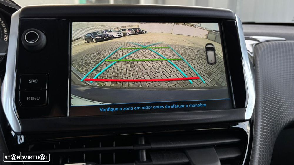 Peugeot 208 1.2 PureTech GT Line EAT6 - 17