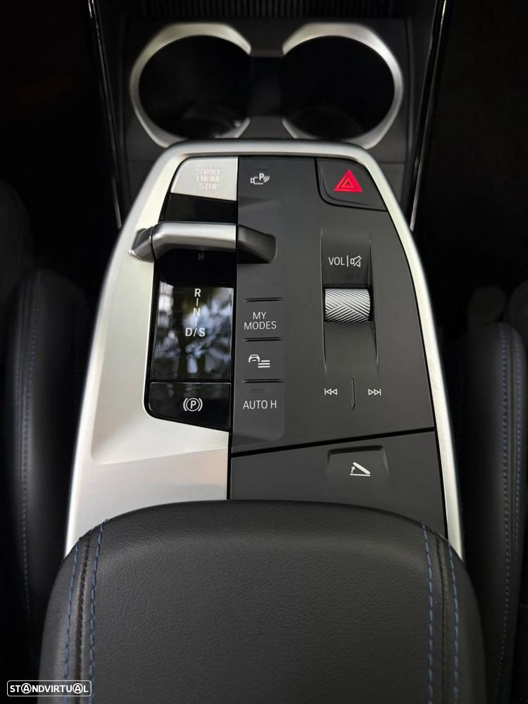 BMW X2 18 d sDrive Auto Pack M - 21