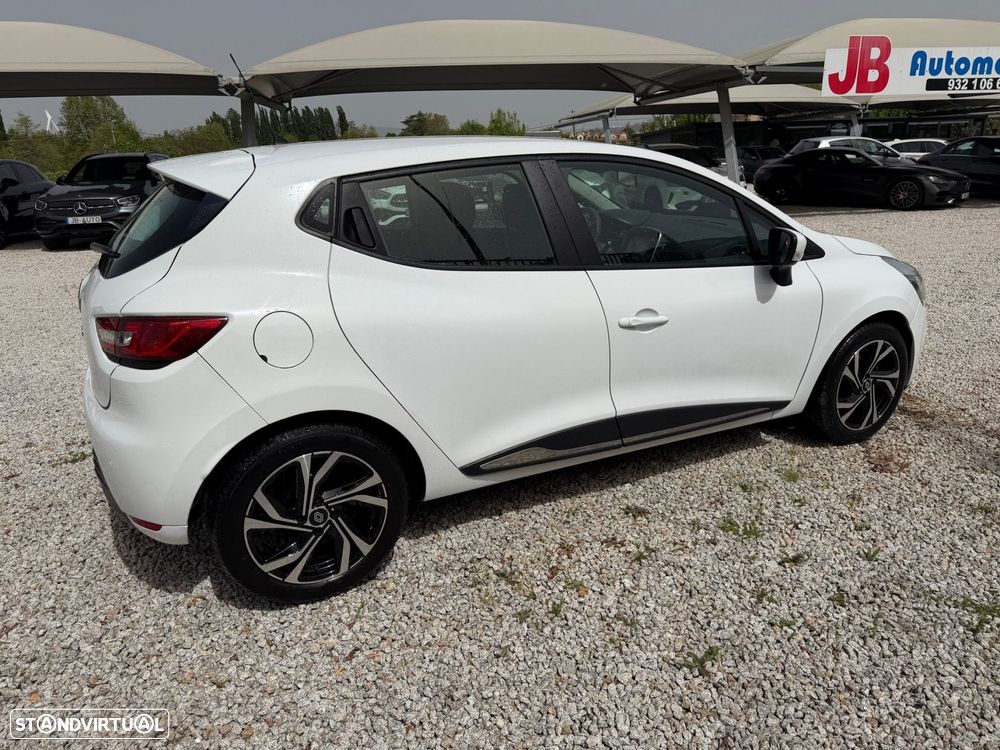 Renault Clio 1.5 dCi Confort - 6
