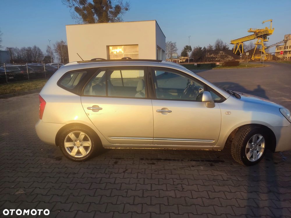 Kia Carens 2.0 CRDi EXpedition - 3