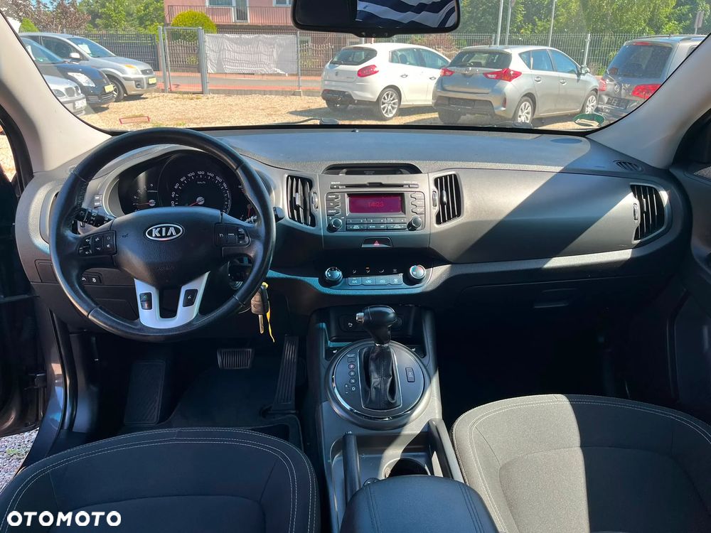 Kia Sportage - 16