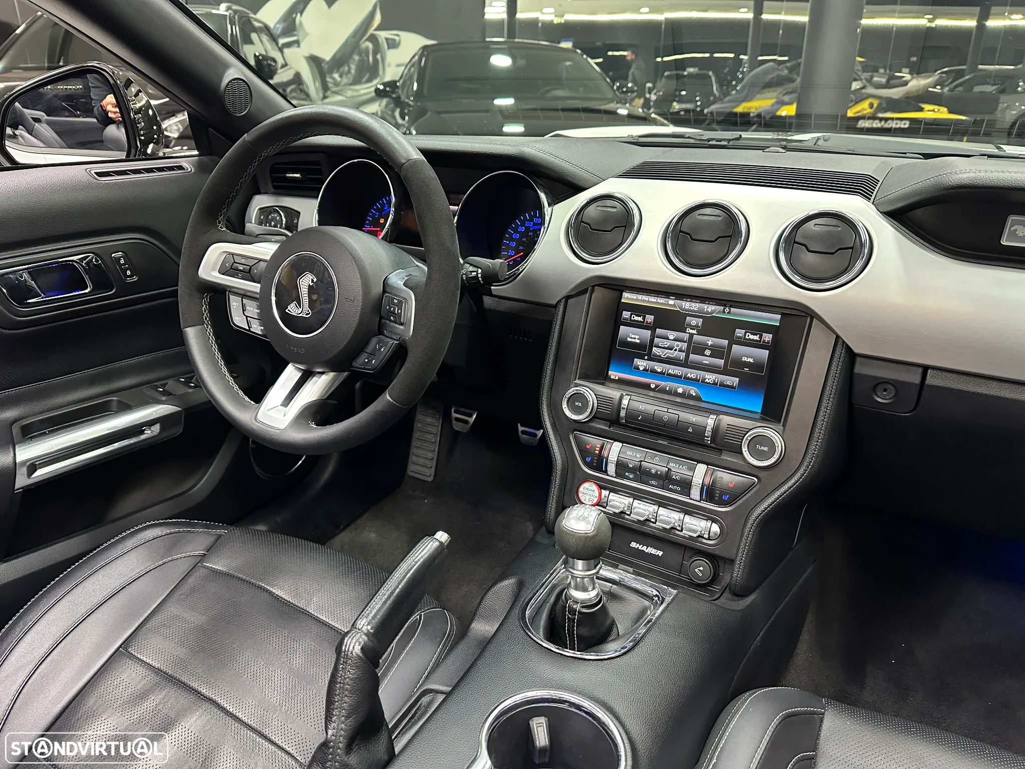 Ford Mustang Cabrio 2.3 Eco Boost - 10