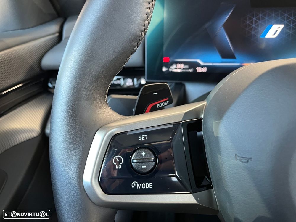 BMW 530 e Pack Desportivo M - 25