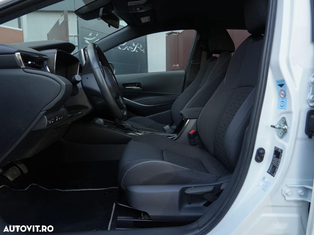 Toyota Corolla 1.8 Business Edition - 20
