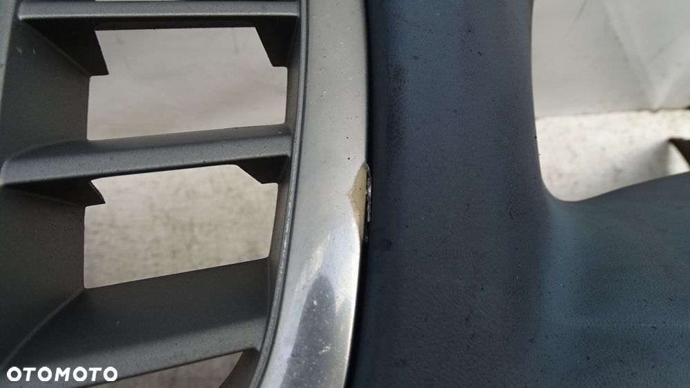 ZDERZAK PRZÓD VOLVO XC70 2.5T - 8