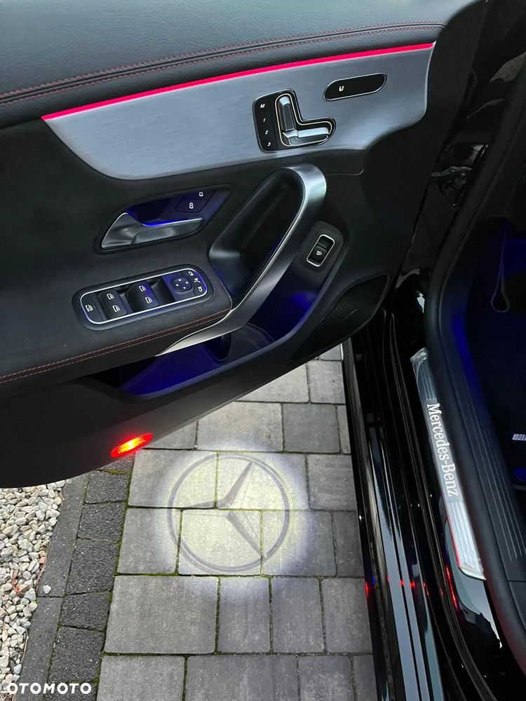 Mercedes-Benz CLA 250 4-Matic AMG Line 7G-DCT - 7