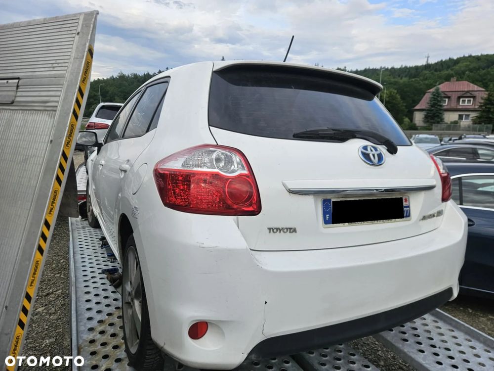 Toyota Auris - 1