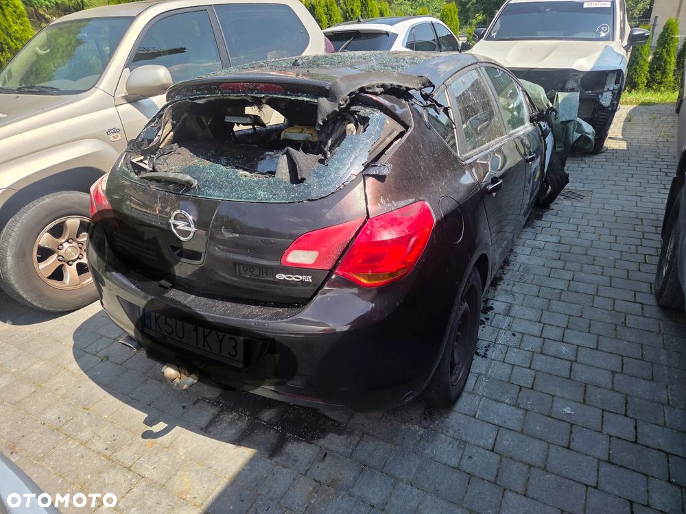 Opel Astra 1.4 T Active - 3