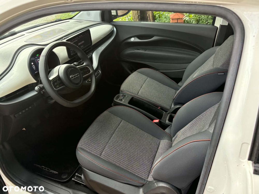 Fiat 500e - 13
