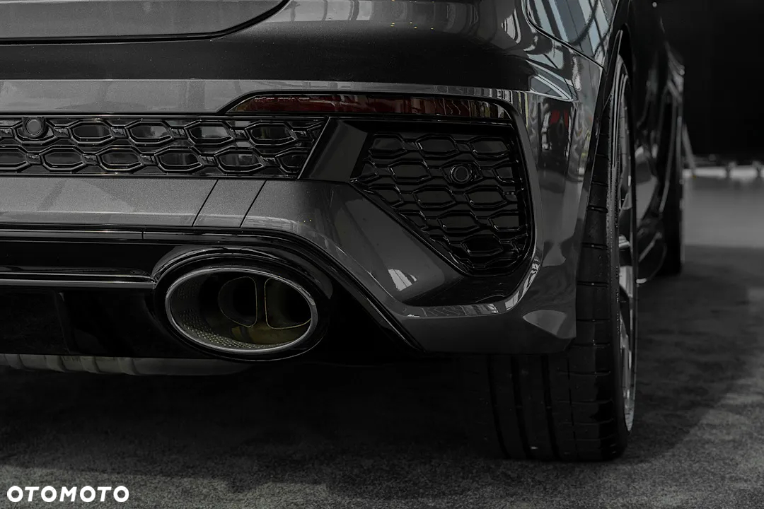 Audi RS3 TFSI Quattro S tronic - 6