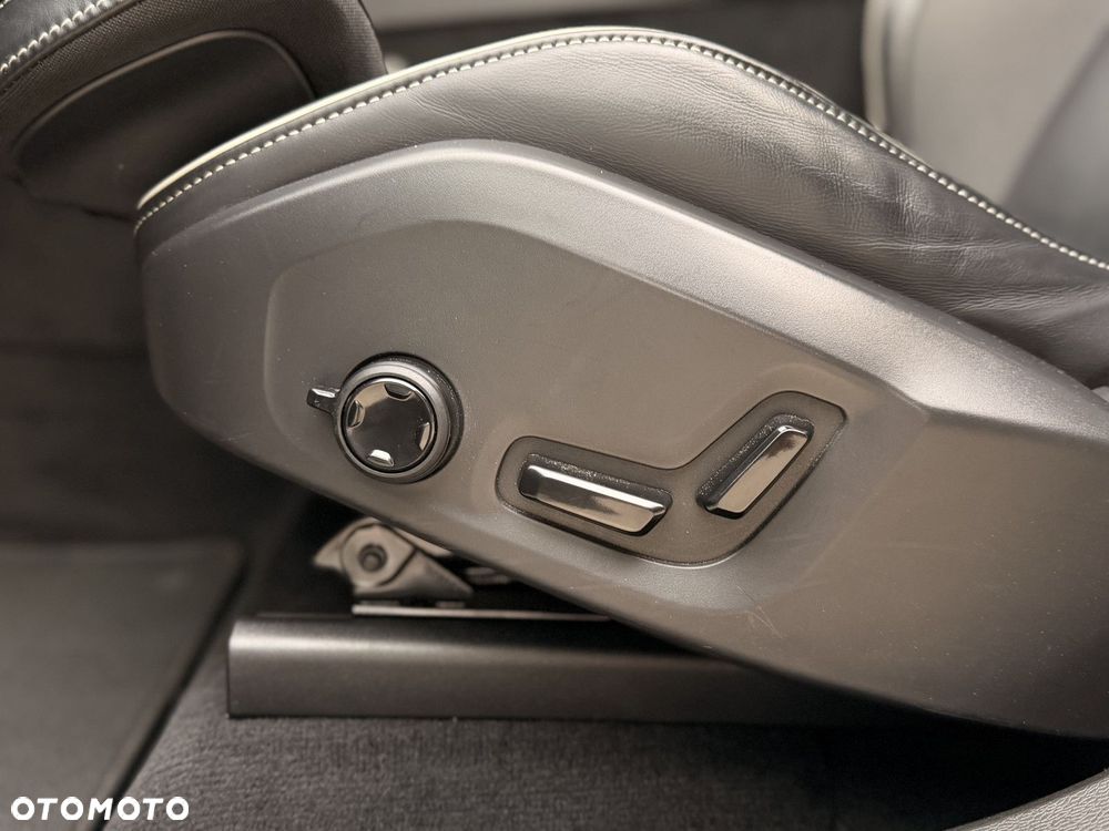 Volvo XC 60 - 13