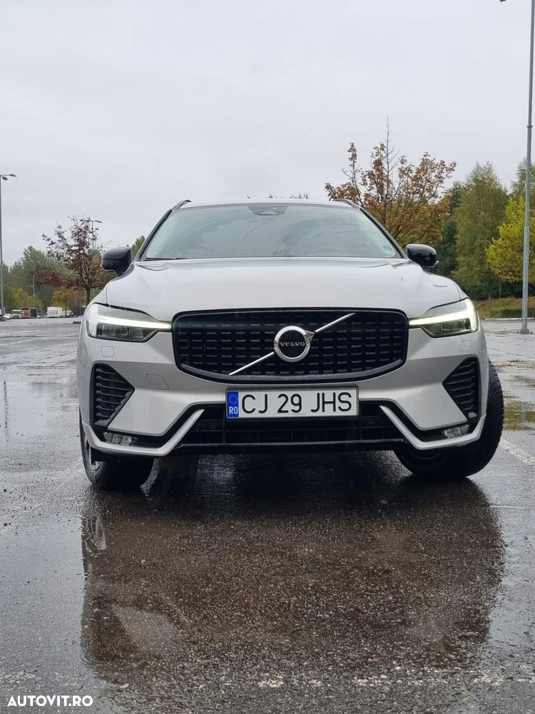 Volvo XC 60 B4 MHEV R-Design - 1