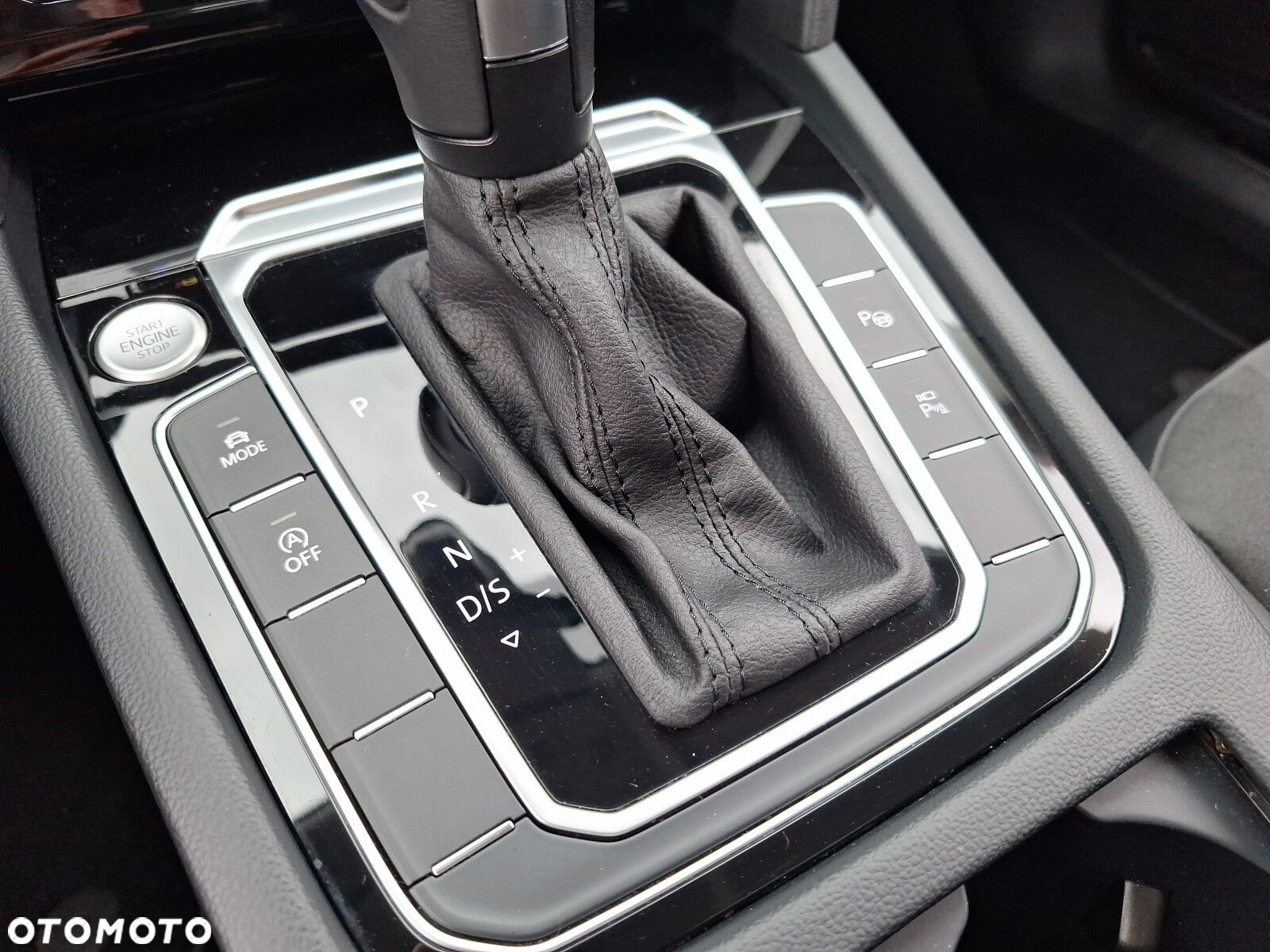 Volkswagen Arteon 2.0 TDI Elegance DSG - 26