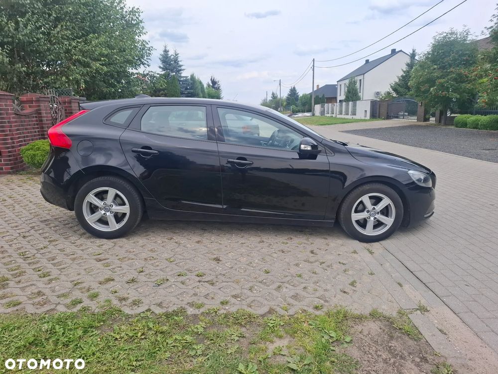 Volvo V40 D2 - 5