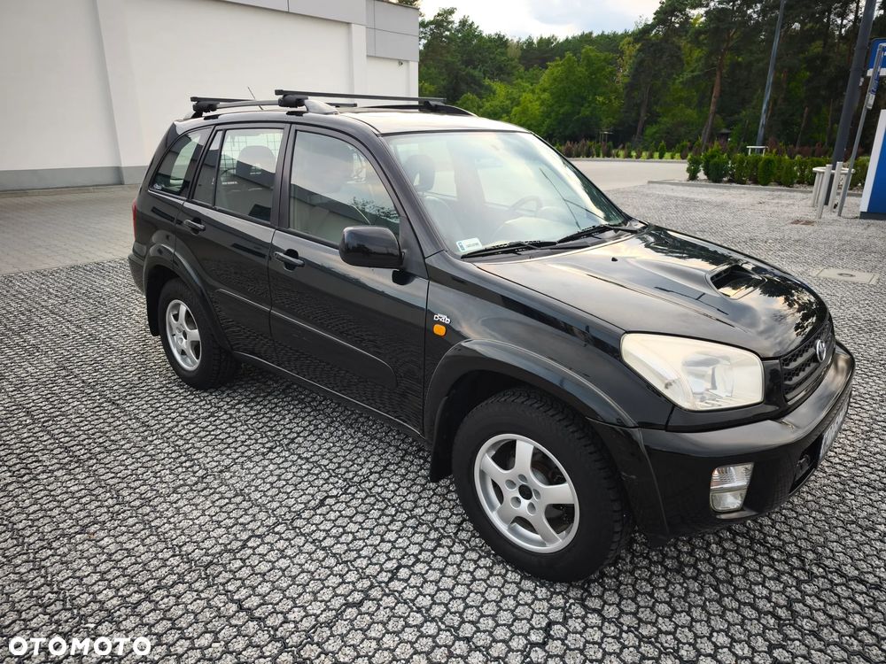 Toyota RAV4 2.0 D-4D 4x4 - 4