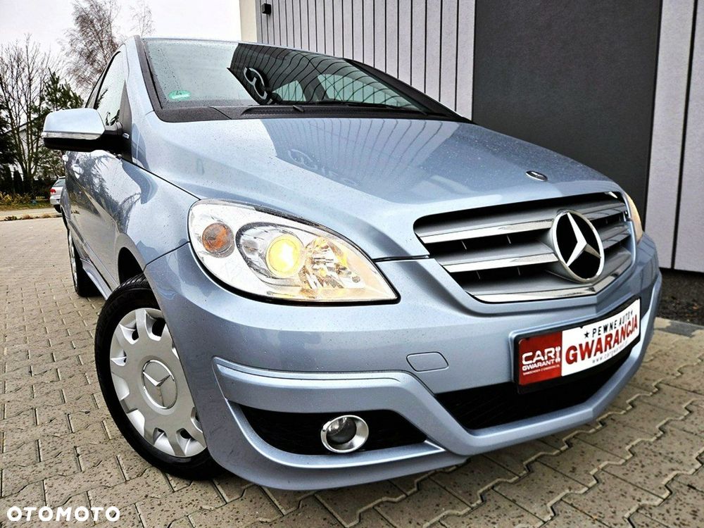 Mercedes-Benz Klasa B 180 BlueEFFICIENCY - 1