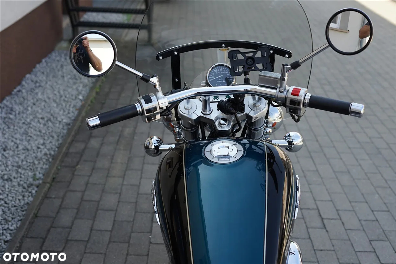 Suzuki VZ - 14