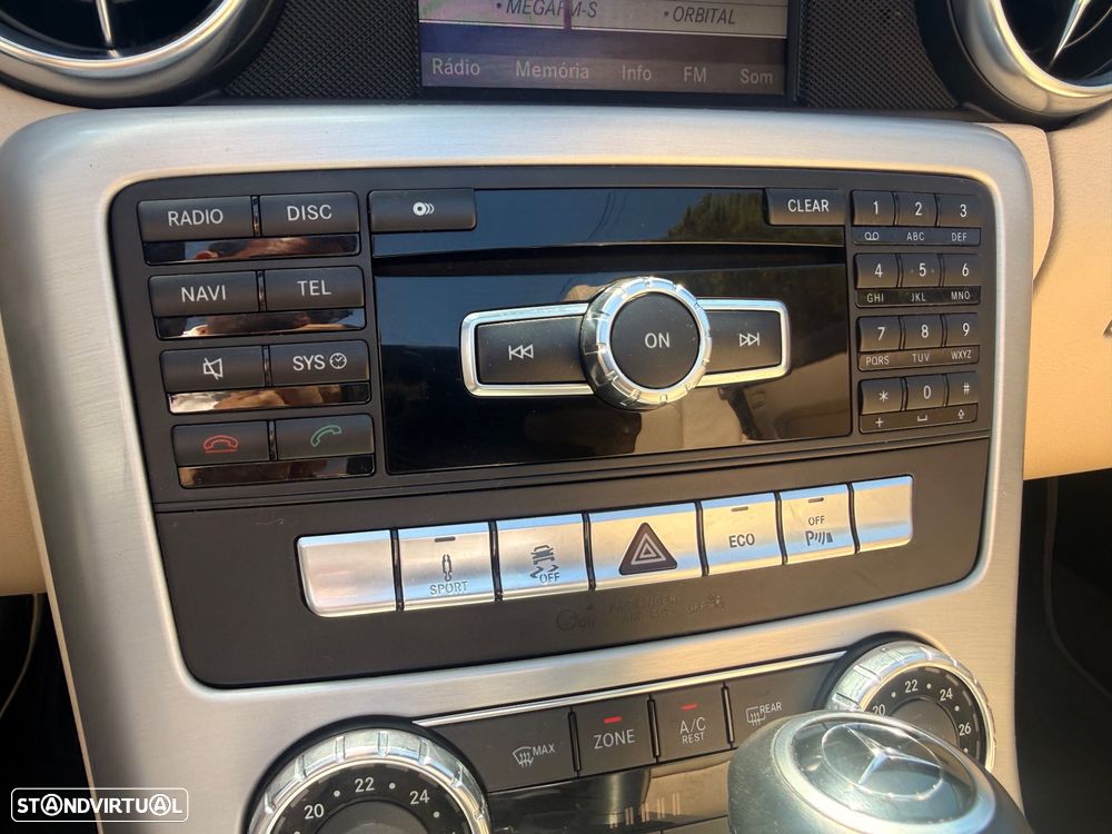 Mercedes-Benz SLK 250 CDI (BlueEFFICIENCY) 7G-TRONIC - 16