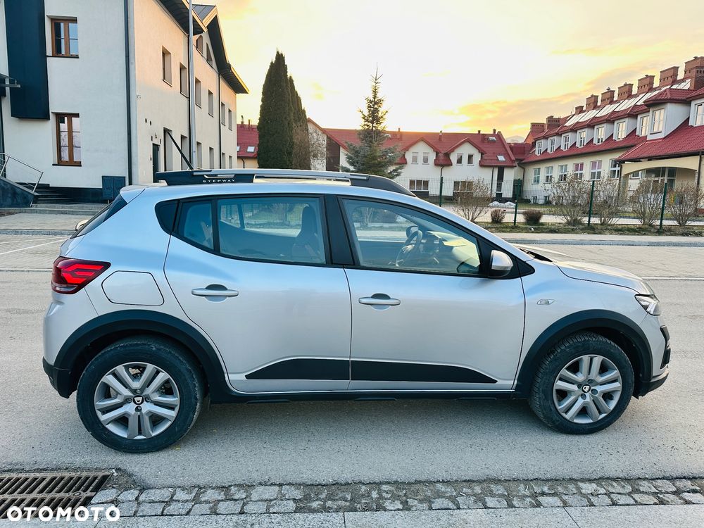 Dacia Sandero 1.0 TCe Laureate S&S - 5
