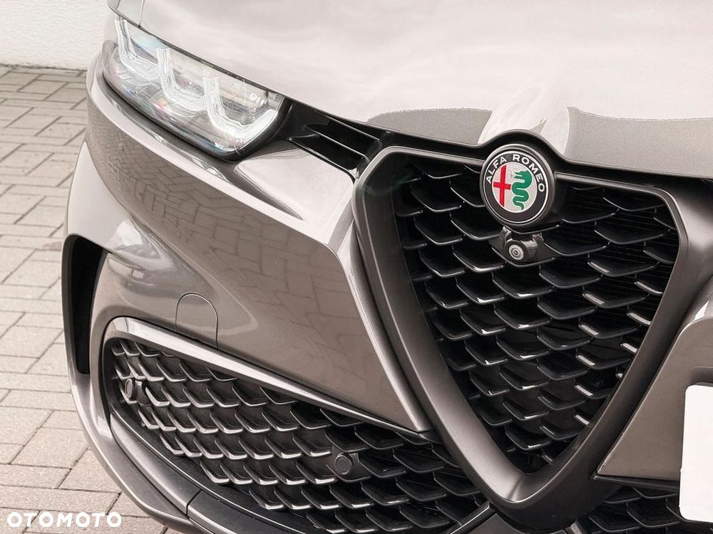 Alfa Romeo Tonale 1.5 T4 GSE mHEV Veloce DCT - 35