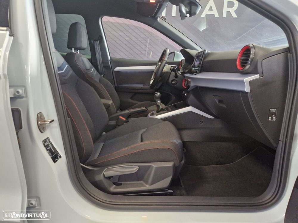 SEAT Arona 1.0 TSI FR - 23