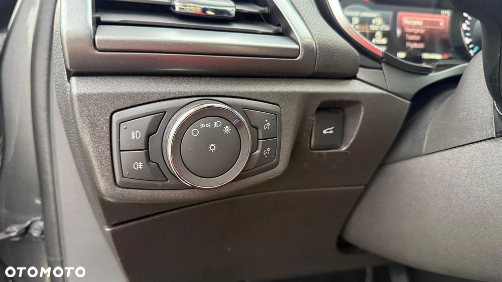 Ford Mondeo 2.0 TDCi Titanium PowerShift - 14