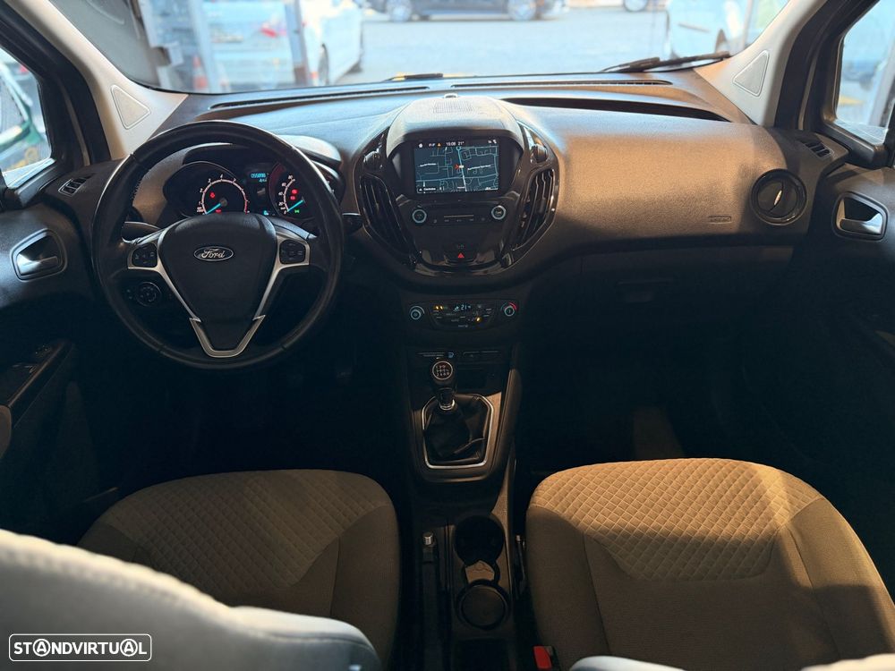 Ford Tourneo Courier 1.0 EcoBoost Titanium - 22
