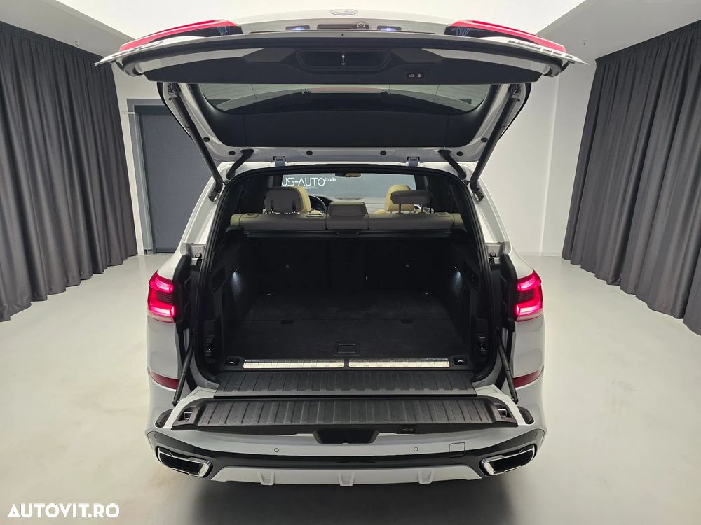 BMW X5 xDrive45e - 18