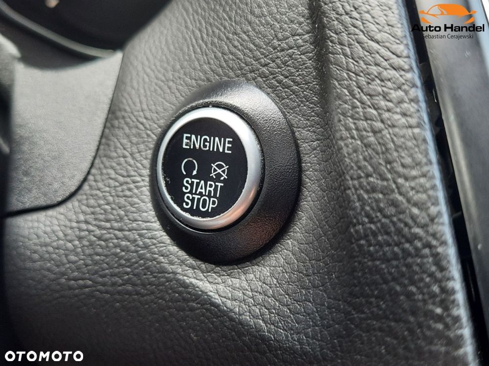 Ford Focus 1.0 EcoBoost STart-Stopp-System TITANIUM - 23