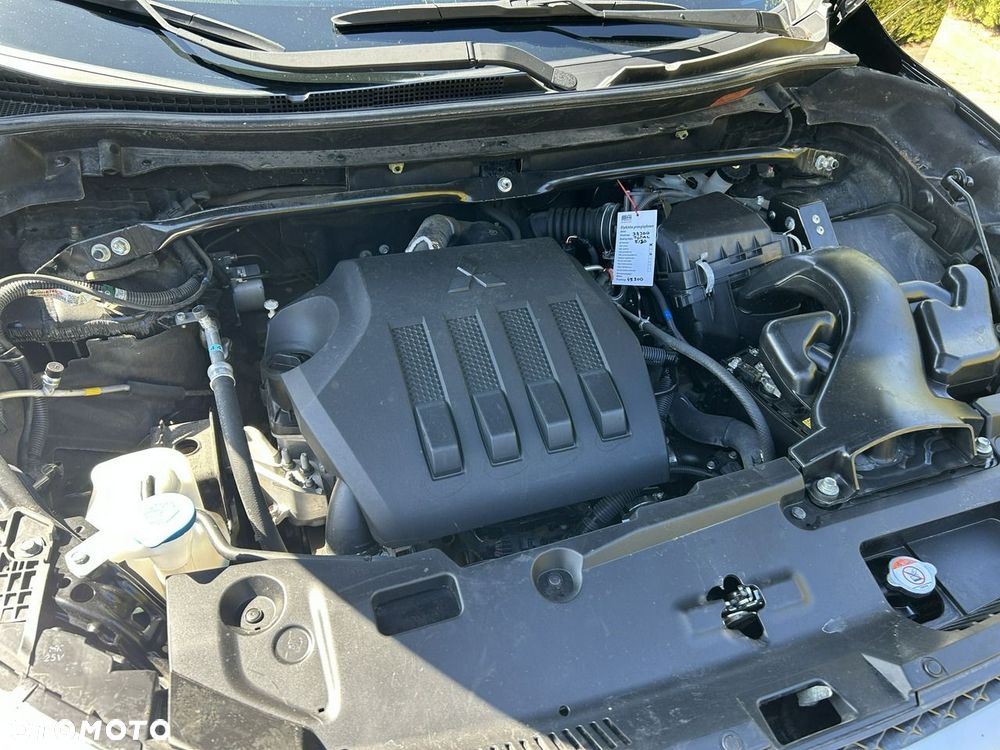 Mitsubishi Eclipse Cross 1.5 T GPF Instyle CVT 4WD - 24