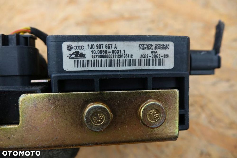 CZUJNIK PRZYSPIESZENIA SENSOR ESP VW VOLKSWAGEN GOLF IV 4  1J0907657A - 2