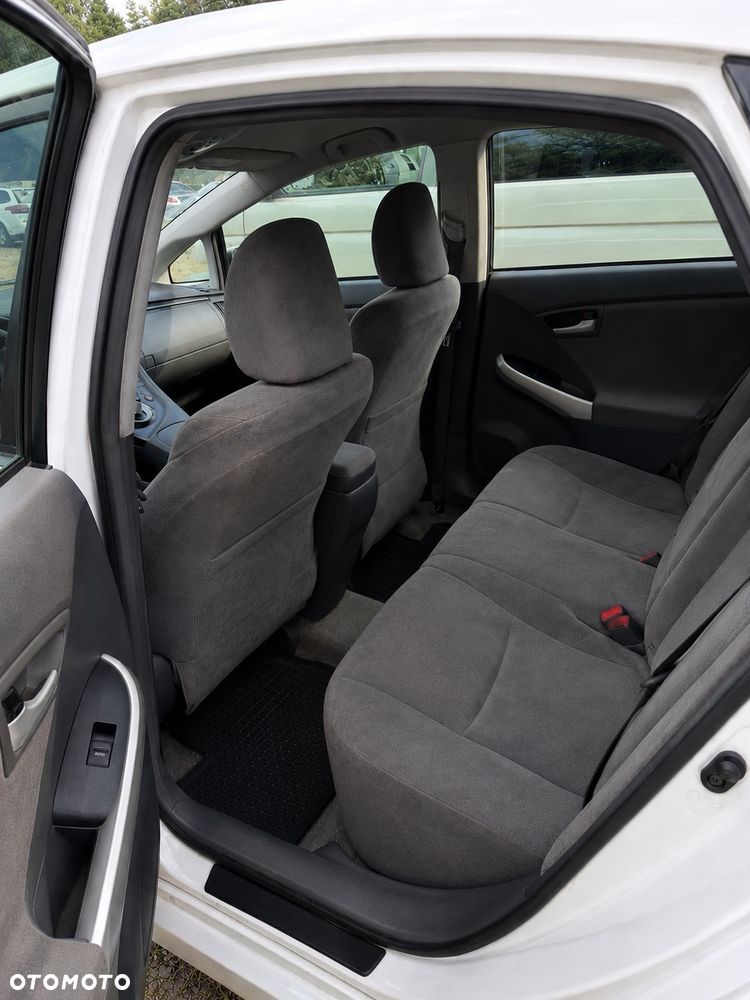 Toyota Prius - 9
