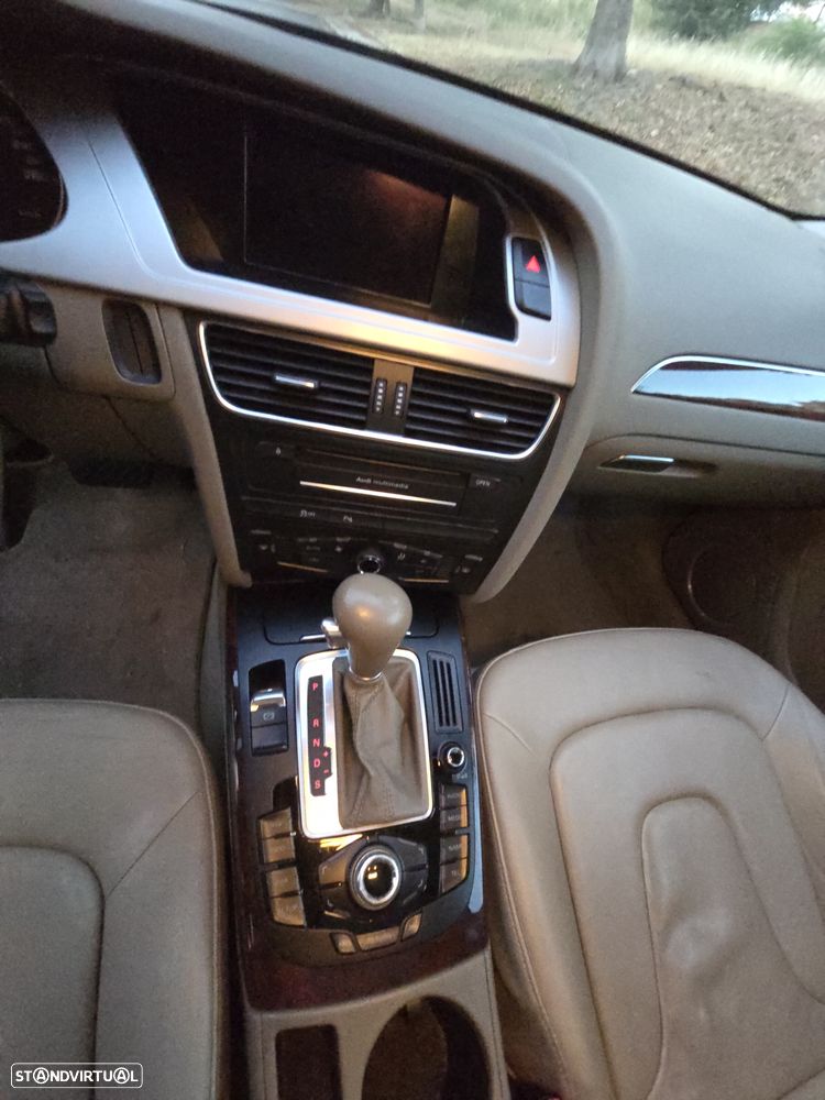 Audi A4 Avant 2.0 TDI Sport Multitronic - 26