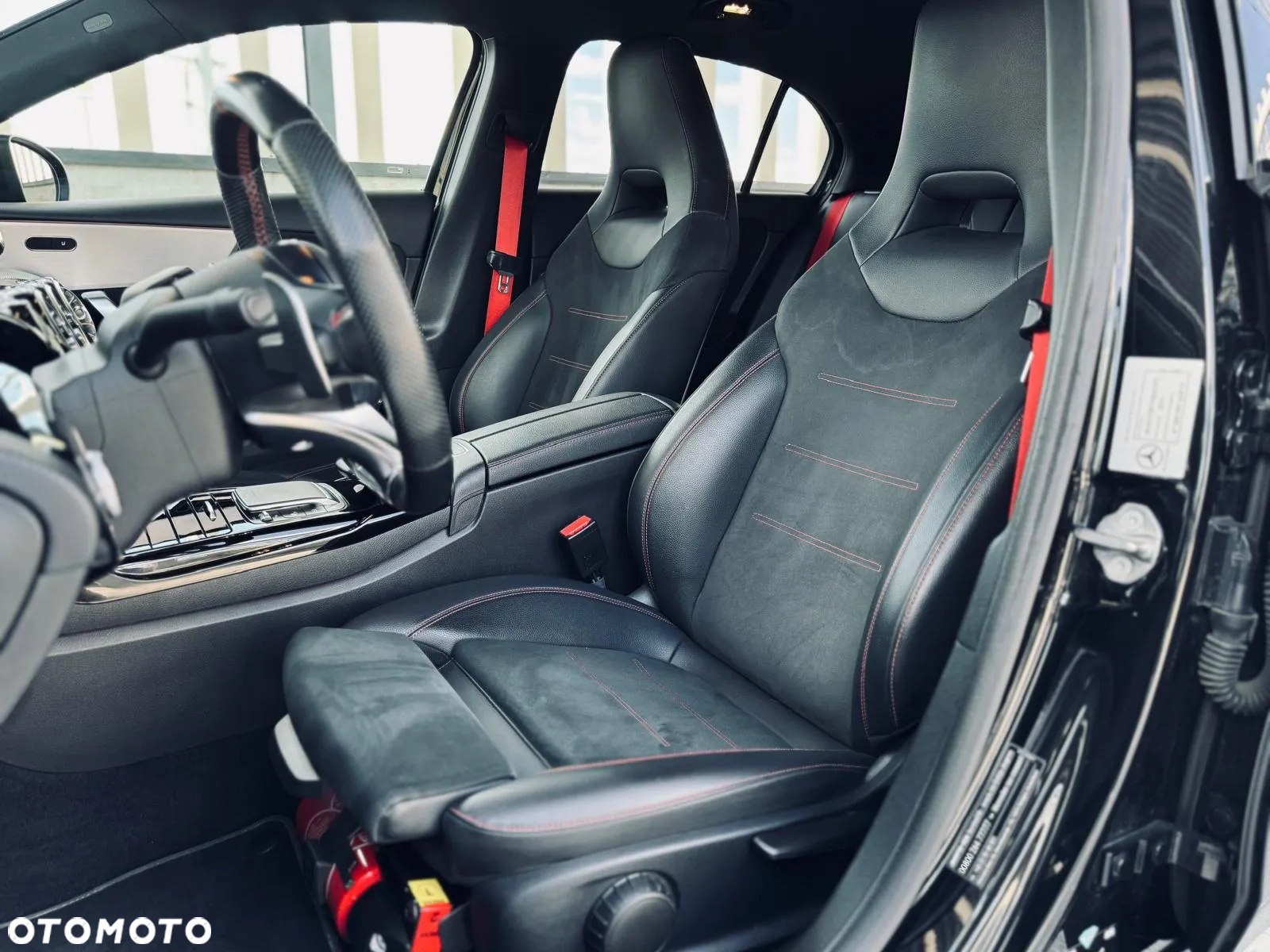 Mercedes-Benz Klasa A 35 AMG 4-Matic 7G-DCT - 15