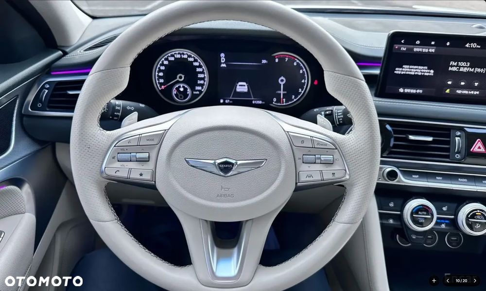 Genesis G70 2.0T RWD 8AT Premium - 11