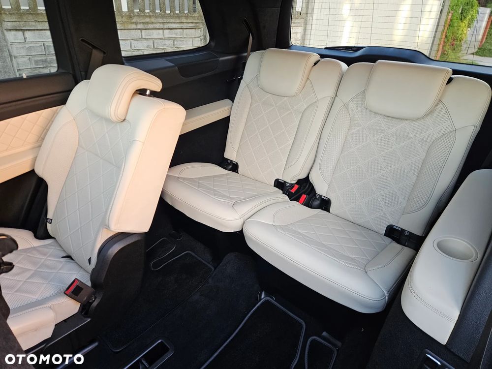 Mercedes-Benz GLS 350 d 4-Matic - 9
