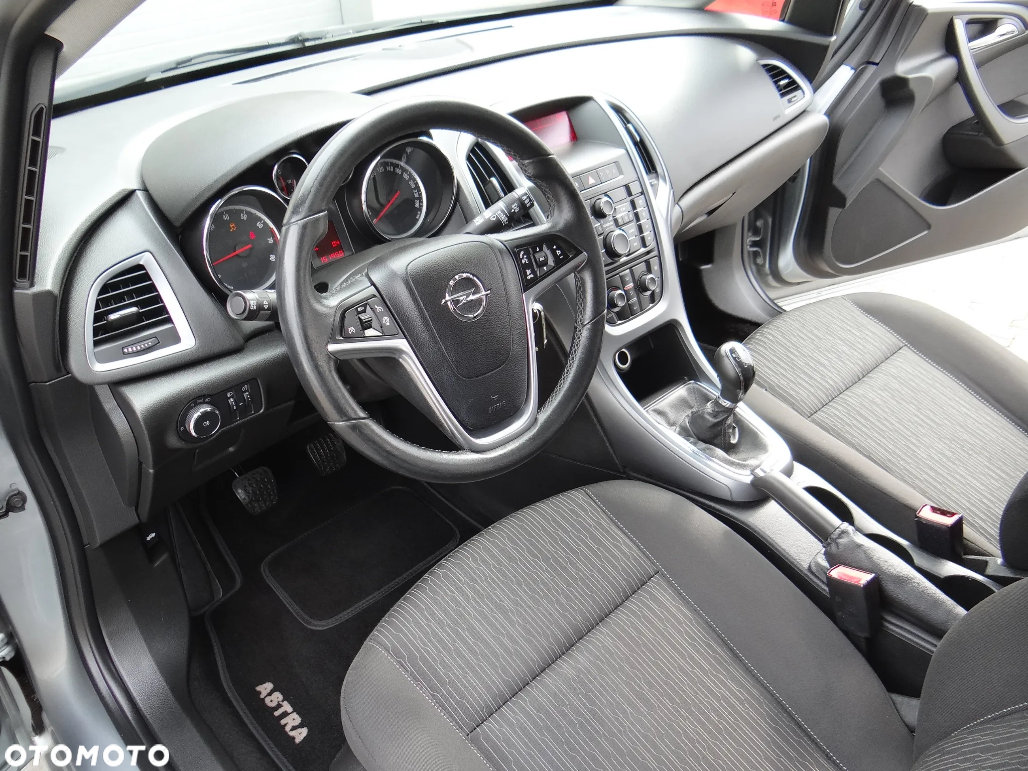 Opel Astra 1.4 EcoFLEX Edition - 19
