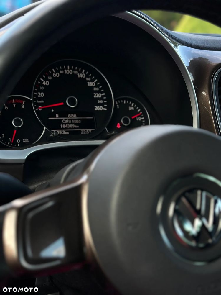 Volkswagen Beetle 1.2 TSI - 12