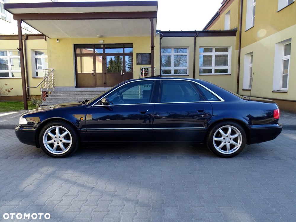Audi A8 - 5